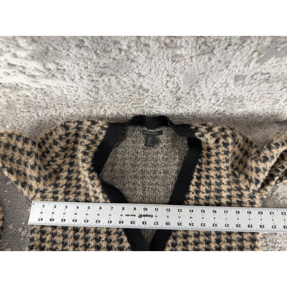 Tahari Sz S Houndstooth Gold Button Fuzzy Knit Cardigan‎ Sweater Black Tan Women - Picture 4 of 7
